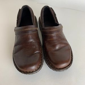 Born Slide on Rough Rubber Soled Clogs Size 7 / 38